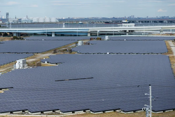 Paneles solares modernos — Foto de Stock