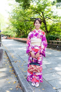 Kimono bir remake ile Japon kadın 