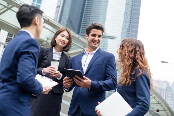 Group of multi ethnic business people — Stock Photo, Image