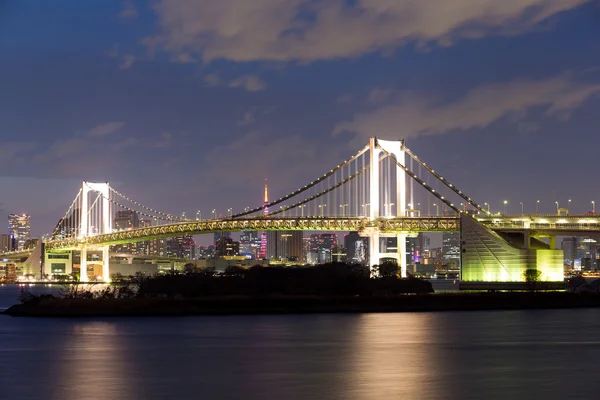 夜の東京のスカイライン — ストック写真