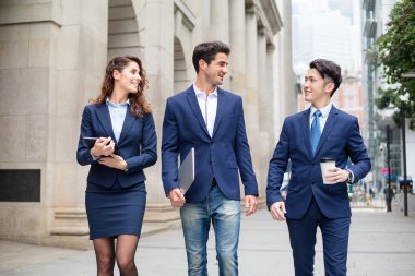 Grup çok etnik iş adamları