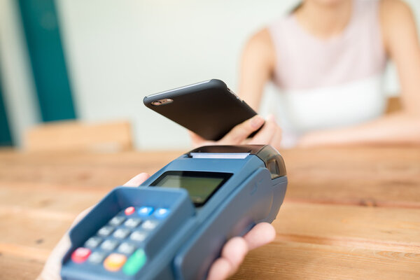 Касса для женщин по мобильному телефону
