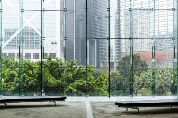 Fachada del moderno edificio de oficinas — Foto de Stock