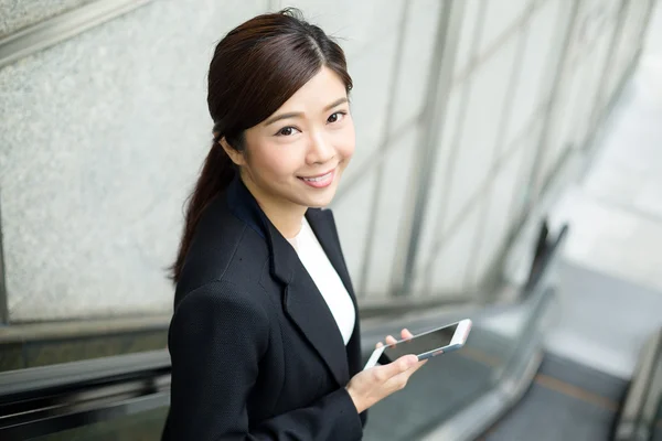 Young asian businesswoman in business suit — Stock Photo, Image