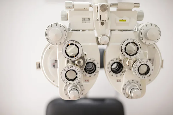 Офтальмологічний пристрій тестування машини — стокове фото