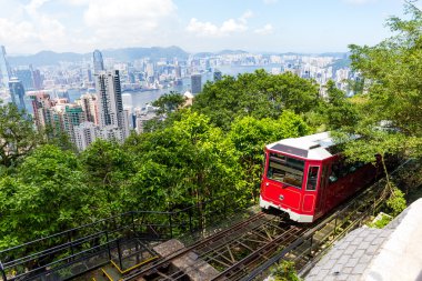Hong Kong'daki tepe turist tramvay