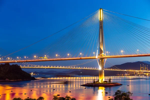 Ponte suspensa em Hong Kong — Fotografia de Stock