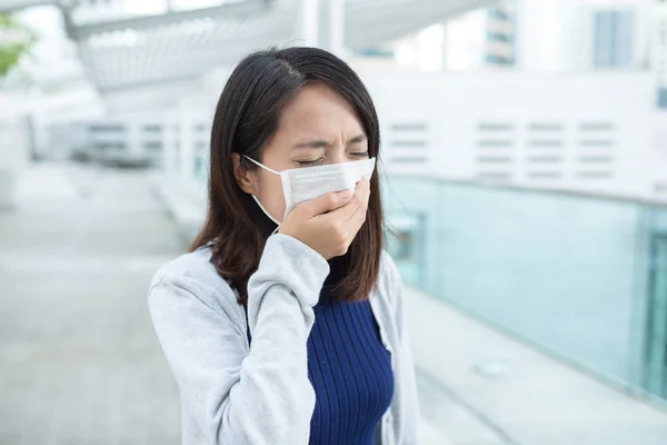 Asian woman feeling unwell — Stock Photo, Image