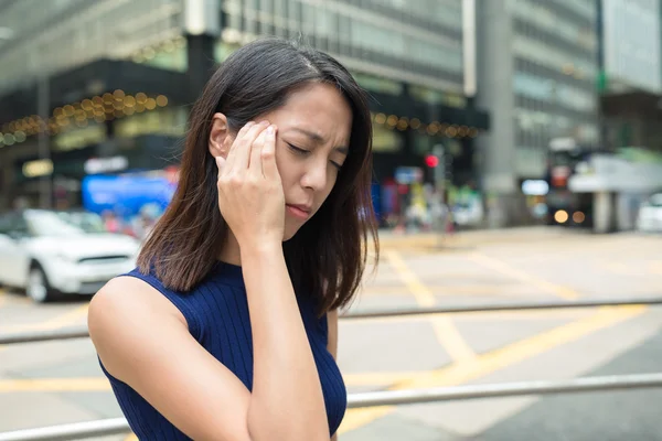 女人的感觉头痛 — 图库照片