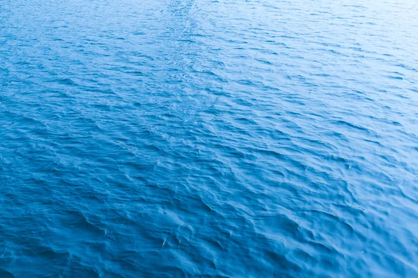 Zvlněné mořské hladiny — Stock fotografie