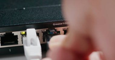 İnternet şalterine bağlan ve çık