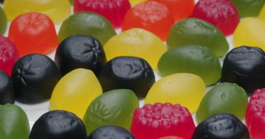 Meyveli jöleli şeker çeşitleri.