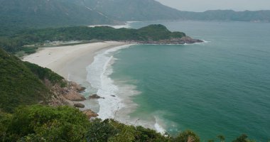 Sahildeki deniz kıyısı