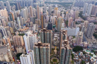 Yuen Long, Hong Kong - 18 Ekim 2020: Hong Kong üzerinde İHA uçuşu