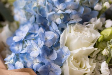 Güzel çiçek buketi. Yaklaş. 