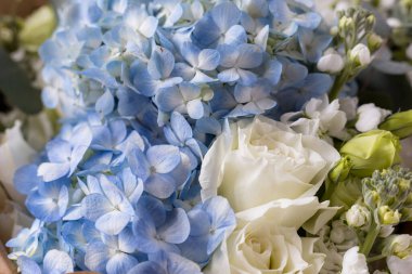 Güzel çiçek buketi. Yaklaş. 