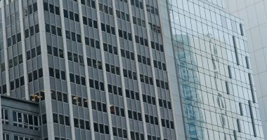 Ofis kulesinin dışı.