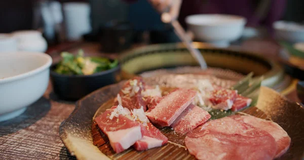 Rebanada Fresca Carne Res Prepararse Para Parrilla Estufa Restaurante — Foto de Stock