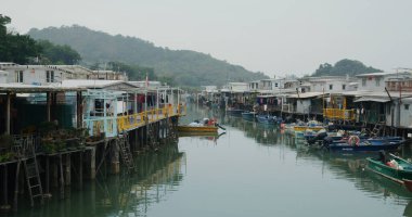 Tai O, Hong Kong - 27 Mart 2021: Hong Kong balıkçı köyü