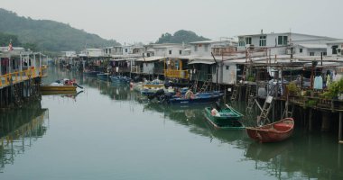 Tai O, Hong Kong - 27 Mart 2021: Hong Kong balıkçı köyü