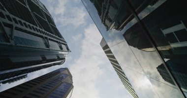 Düşük açılı işletme gökdelenler inşa ediyor