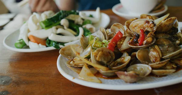 Hong Kong Cocina Cantonesa Fríe Calamares Vegetales Fríe Platos Almejas — Foto de Stock