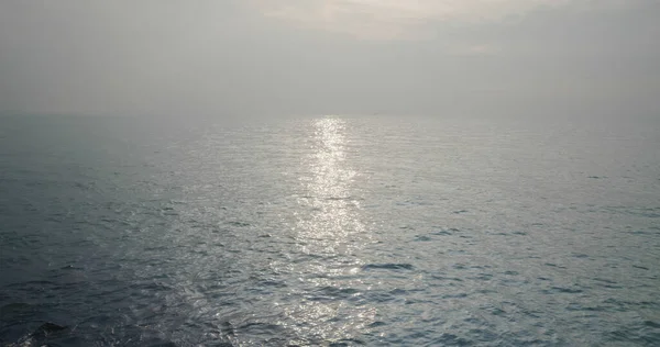 Havet Och Himlen Vid Solnedgången — Stockfoto