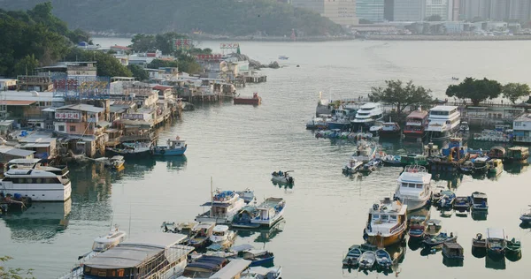 Lei Yue Mun Hong Kong Febrero 2021 Muelle Refugio Tifones —  Fotos de Stock