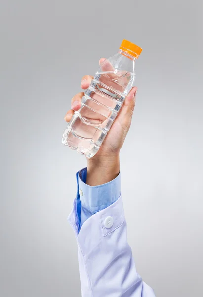 Medico tenere con bottiglia d'acqua — Foto Stock