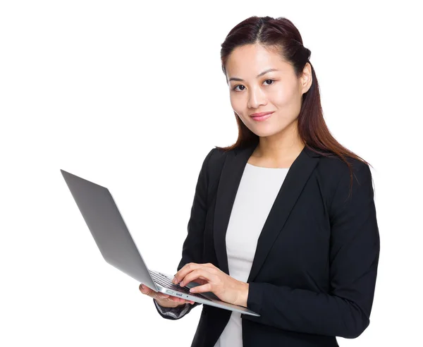 Asian female with laptop — Stock Photo, Image