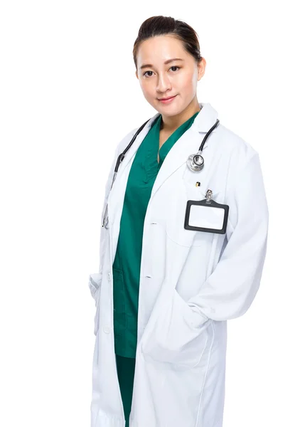 Portrét asijské ženský lékař — Stock fotografie