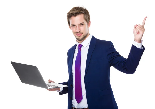 Biznesmen trzymać komputera — Zdjęcie stockowe