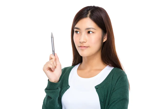 Aziatische vrouw met pen — Stockfoto