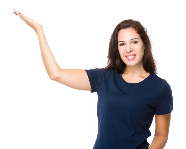 Mujer caucásica con presentación a mano — Foto de Stock