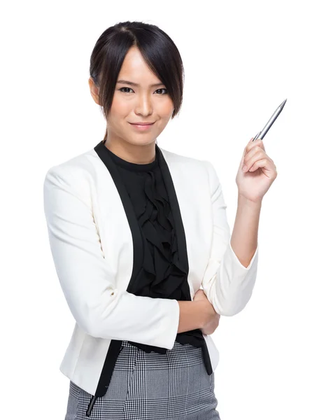 Asiática empresária com caneta — Fotografia de Stock