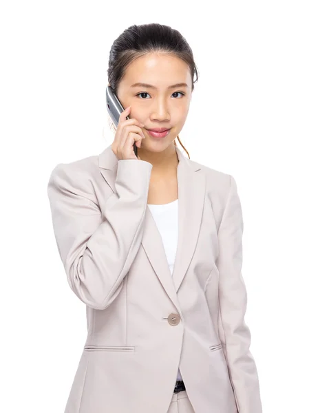 Businesswoman talking on cell phone — Stock Photo, Image