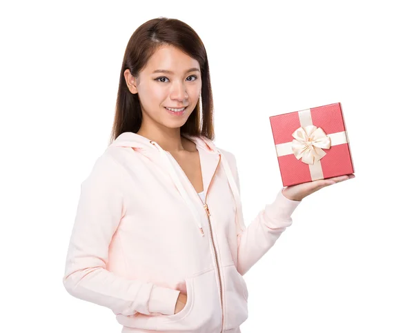 Woman with gift box — Stock Photo, Image