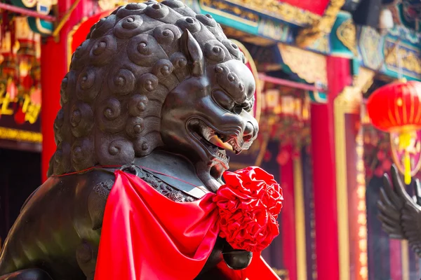 Chinesische Löwenstatue — Stockfoto