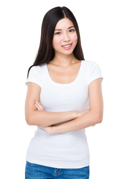 Woman with arms crossed — Stock Photo, Image