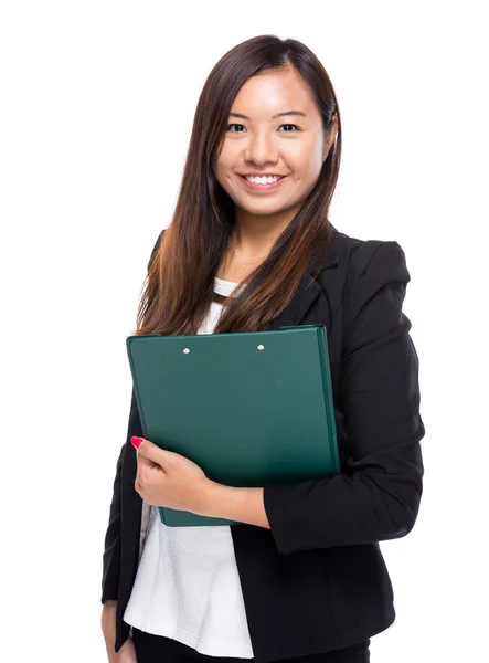 Empresária com prancheta — Fotografia de Stock