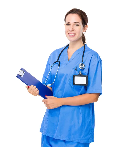 Female doctor with clipboard — Stock Photo, Image