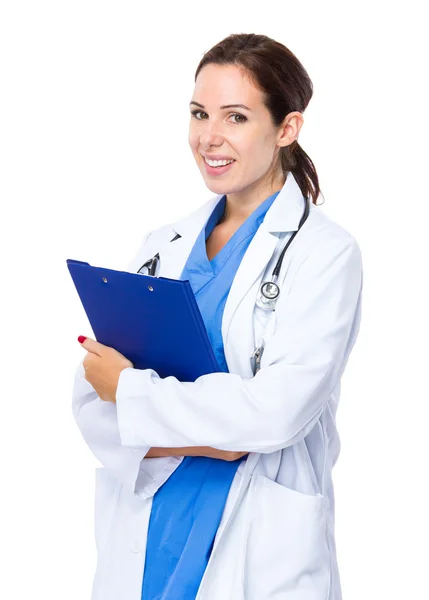 Female doctor with clipboard — Stock Photo, Image