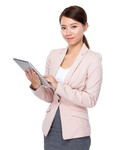 Businesswoman using digital tablet — Stock Photo, Image