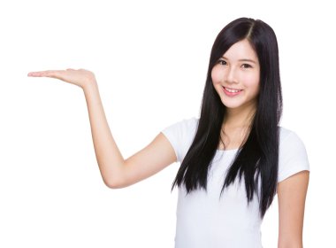 el mevcut olan kadın