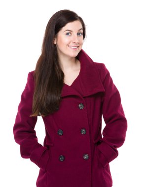 Güzel esmer kadın.