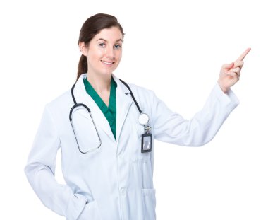 Doktor parmak noktası ile