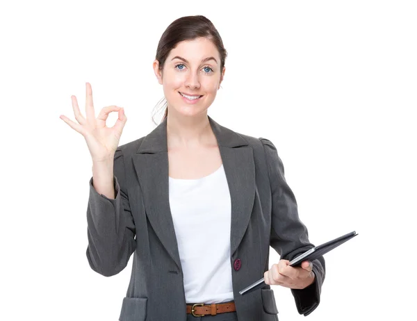 Businesswoman with ok sign — Stock Photo, Image