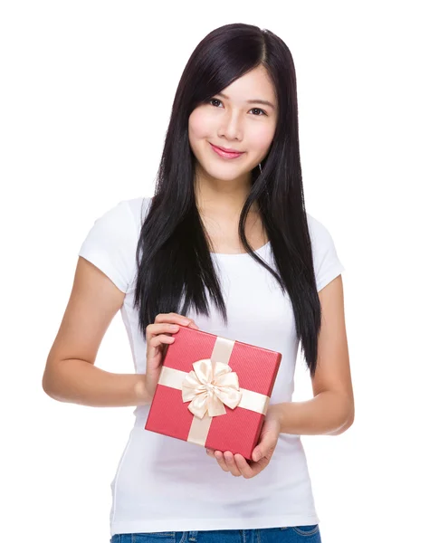 Woman with red gift box — Stock Photo, Image