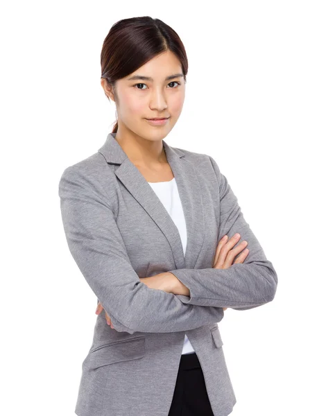 Confident businesswoman with arms crossed — Stock Photo, Image