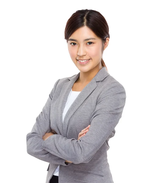 Confident businesswoman with arms crossed — Stock Photo, Image